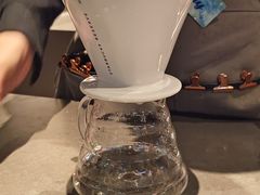 -星巴克臻选(上海合生汇1F店)