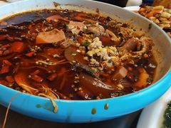 -赶海部落海鲜城(海阳路店)