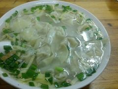 -胖子馄饨坊(天目大厦东南)