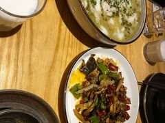 -十三式重庆江湖菜(金茂览秀城店)