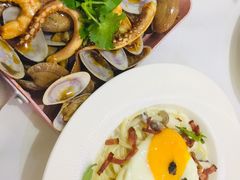 -丽莎沙拉轻食餐厅(国贸店)