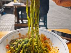 -秦君宝手擀菠菜面(金花路店)