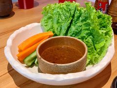 牛米蔬菜拼盘-肉问屋·元气一番烧肉(北京总店)