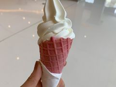 西班牙红提华夫筒-麦当劳(贵和购物中心B1店)