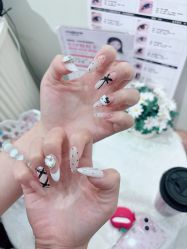 -梵莎美甲美睫