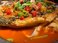 -鸣记脆皮烤鱼·海鲜烤鱼(三八广场店)