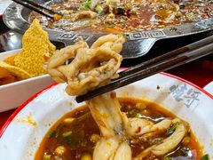 -烧哥美蛙肥肠鱼火锅·十五年社区店