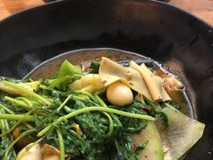 -万记麻辣烫国展总店
