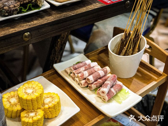 小龍鳳·港式海鲜打边炉(沙湖路店)羊肉卷图片