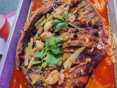 -路边边.炒菜烧烤.音乐餐厅(良乡长虹店)