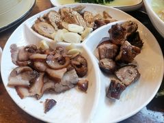 -老鼎万春卤菜(五代传承创始老店)