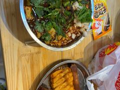 -柳州肥姨妈大骨螺蛳粉(东靖路店)