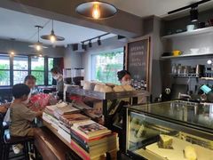 -转山咖啡(松柏社区店)