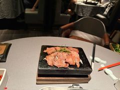 -左庭右院鲜牛肉火锅黑金店(陆家嘴中心店)