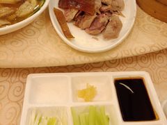 九华山精品烤鸭-紫玉食府