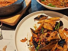 -五谷丰登农家院·地道胶东菜·海鲜烧烤(威海店)