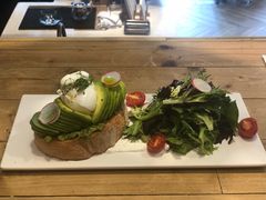 avocado&nbsp;benedict-Elephant Grounds(STARSTREET)