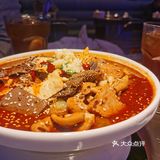 火星主题潮流餐厅——土鸡大亨