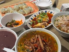-老电影院饺店(休宁店)