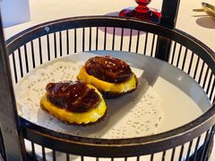 一口鲍鱼酥-三号黄浦会Canton Table