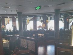 -八府香鸭·啫啫煲(华山路店)