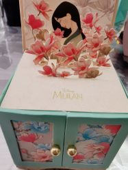 -周大福 CHOW TAI FOOK(新世界百货崇文店)