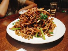 -那家老院子东北菜·饺子·小鸡炖蘑菇(艳华街店)