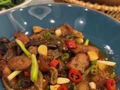 -围龙屋客家食府(福田店)