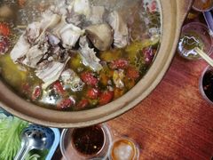 连州果园鸡-威邵鸡煲(西华路总店)