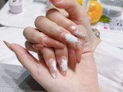 -瞧·享轻奢美甲美睫