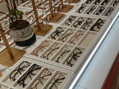 -精益眼镜(广埠屯店)