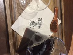-ZING COFFEE 镜咖啡
