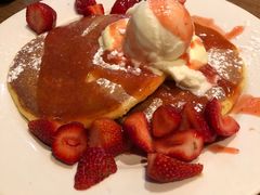 -Pancakes on the rocks(Darling Harbour)