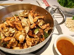 -七欣天香辣蟹火锅(闵行浦江欢乐颂店)