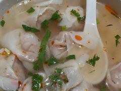 虾仁馄炖-南城香·饭香串香馄饨香(青年路店)