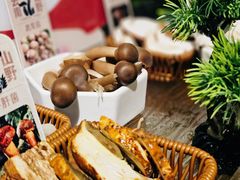 -菌彩云南野生菌火锅(新亚洲店)