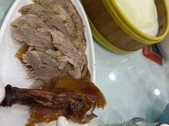 -大鸭梨烤鸭店(金顶街店)