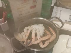 -梅园国际大酒店·自助餐厅(光明港店)