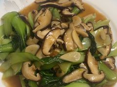 -宾朋海鲜饭庄(兴海路店)