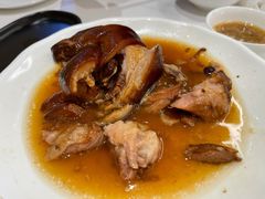 热卤肘子-东方饺子王(新奥购物中心店)