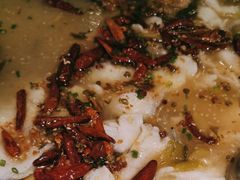-姚姚酸菜鱼·金戈戈香港豉油鸡(喜荟城联名店)