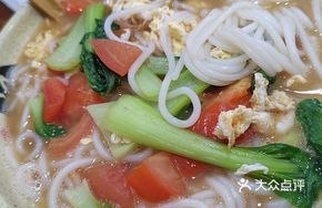 Tomato and Egg Noodles