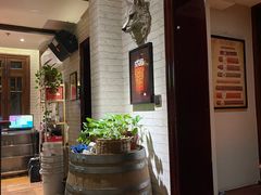 -麦落精酿啤酒餐吧(先农大院店)