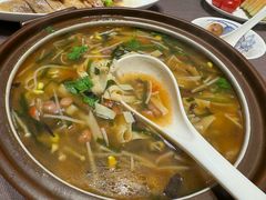 -香山湖家家宴(中山陵店)