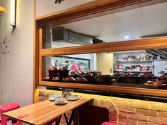 -董厨煨汤馆(车站路店)