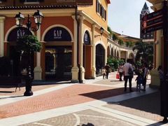 -佛罗伦萨小镇广佛名品奥特莱斯(疏港路店)