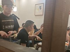 -乔街深夜食堂·小龙虾·高压锅生蚝(杭州总店)