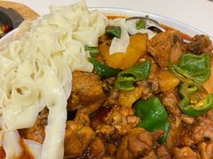 新疆大盘鸡-中发源·清真餐厅(南油店)