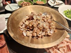 -浩运·海鲜青岛菜·海胆水饺(石老人店)