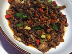 -老湘亲·品鉴湘菜(蔡塘爱琴海店)